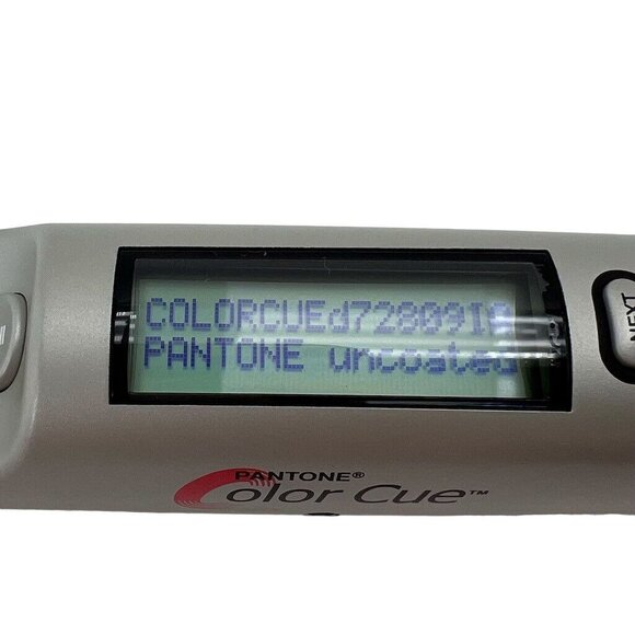 Pantone Color Cue Ezcolor Reader with Case Tested Working Clean - Picture 2 of 13